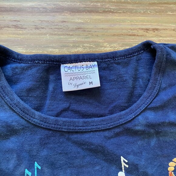 Cactus Bay Cowboy Graphic T-Shirt Cropped Blue Tie Dye Glitter Vintage 90s Lynee - Picture 4 of 6
